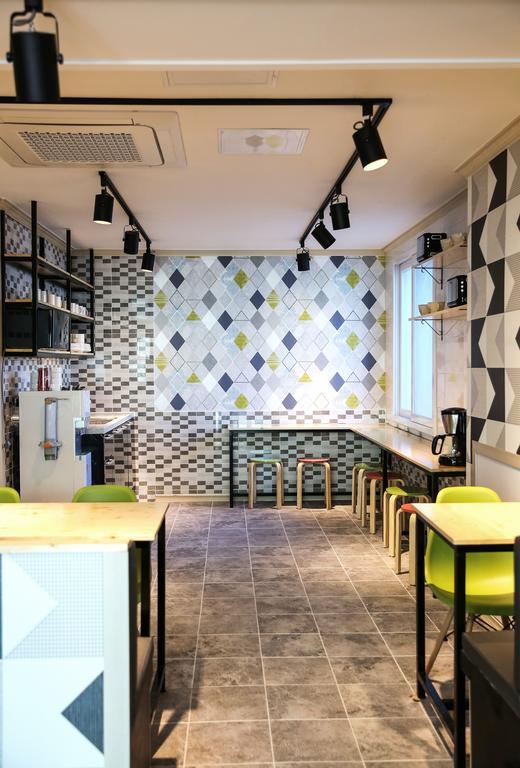 Moiri Guesthouse Yeosu Ngoại thất bức ảnh