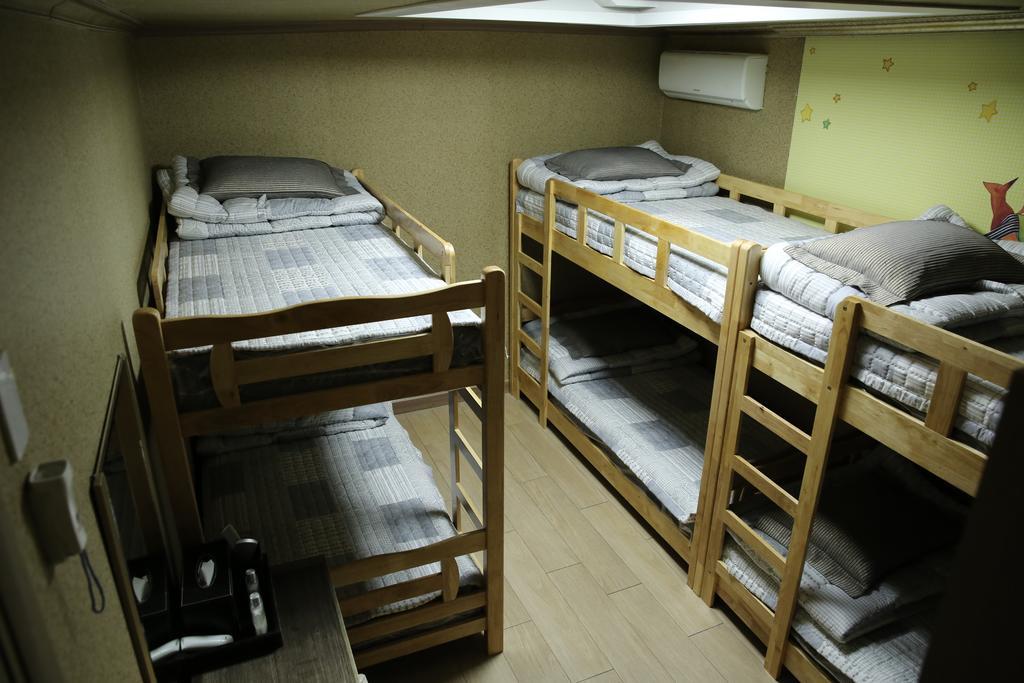 Moiri Guesthouse Yeosu Ngoại thất bức ảnh